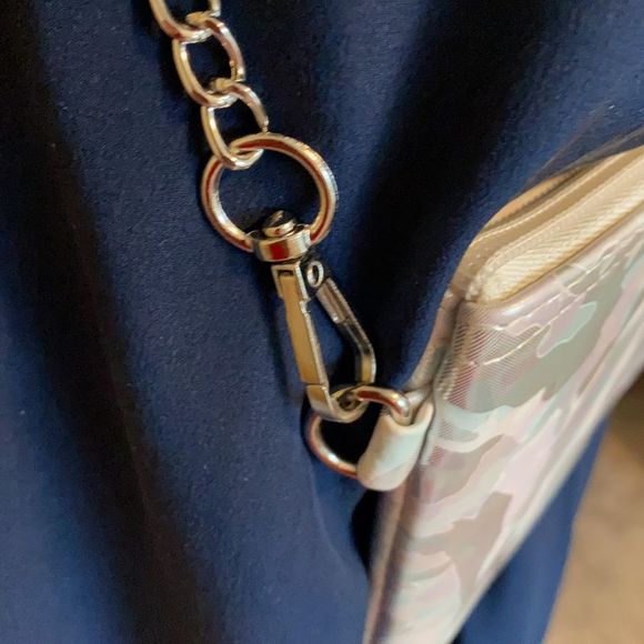 Bari Lynn purse - Picture 7 of 9